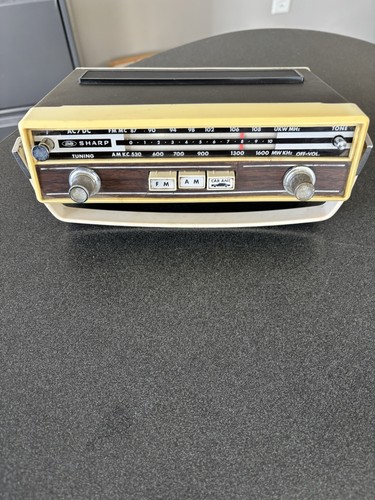 Vintage portable or - am/fm, car