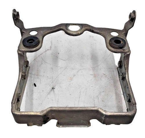 Rear headlight frame support - headlight,