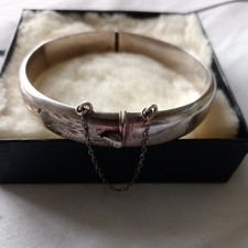VINTAGE 925 SILVER HALLMARKED