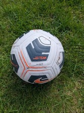 Nike Academy Team Omnisculpt