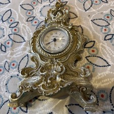 Reproduction ornante clock