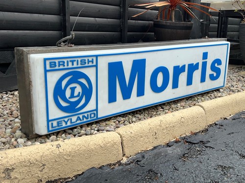 Rare 1970 morris dealer - morris,