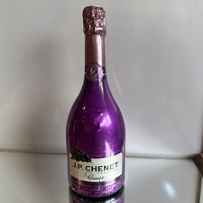 JP Chenet Cassis ( Black