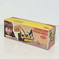 TONKA T-6 Digger and original box Front Loader Excavator Back Tracked Toy 1970’s