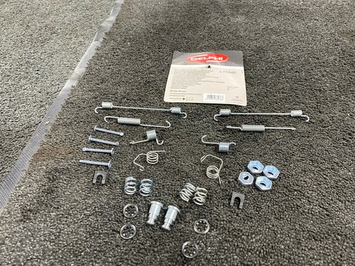 Rear brake shoe fitting kit - fitting,