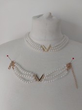 White and Gold Colour Pearl