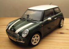 Kyosho Mini Cooper dark green model 1/18 scale Diecast car miniature w/ UK plate