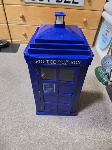 Who tardis police box - tardis,