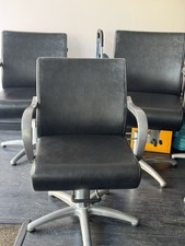 Hydraulic barber chair beauty - chair,