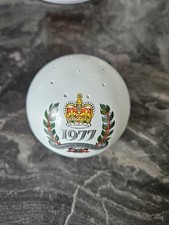 Vintage Commemorative  MORNY Spherical Talc Shaker Queen 1977 Silver Jubilee