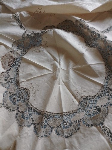 Large vintage circular drawn - large,