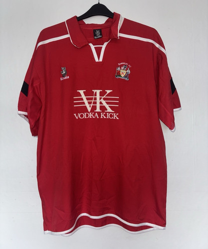 Barnsley 2004 home football - 2004/05,