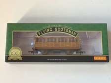 Hornby OO Gauge R40369 Flying