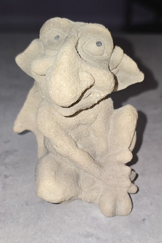 Gargoyle friendly dragon small - gargoyle,