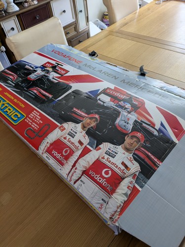 Scalextric lewis hamilton - lewis,