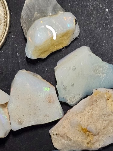 9cts australia coober pedy - 24.9cts,