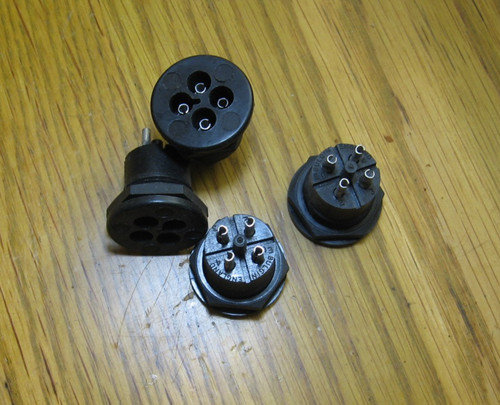 Bulgin power connector - power,