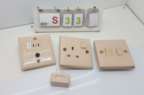 Caravan 240v wall - socket, +
