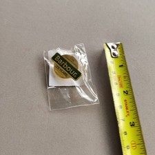 Barbour Enamel Lapel Pin ✔