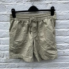 Red Herring beige shorts