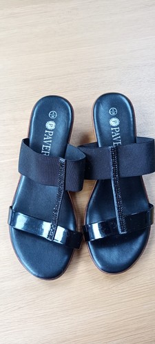 Ladies pavers black patent - pavers,