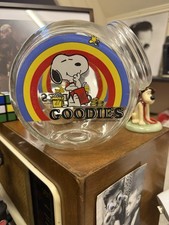 Vintage Snoopy Glass Sweet