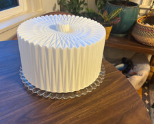 Cake Cover White Starburst
