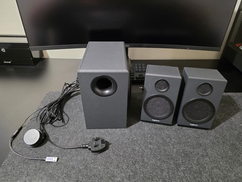 Logitech z333 multimedia - logitech,