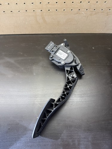 Vauxhall astra accelerator - astra,