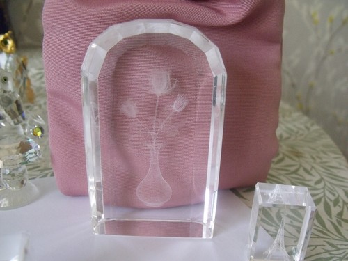 Laser image crystal block - image,