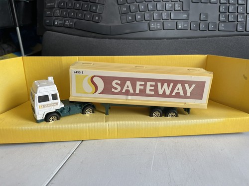 Corgi c1231 volvo globetrotter - c1231,