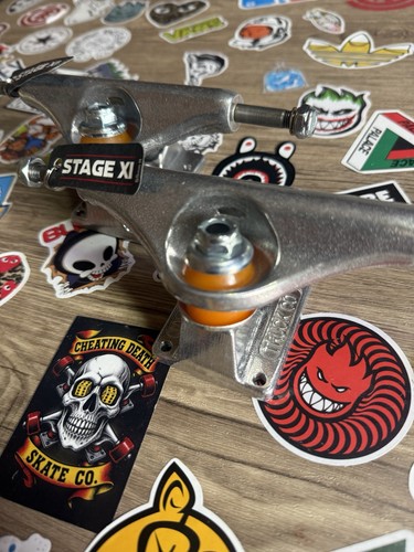 Independent skateboard trucks - skateboard,