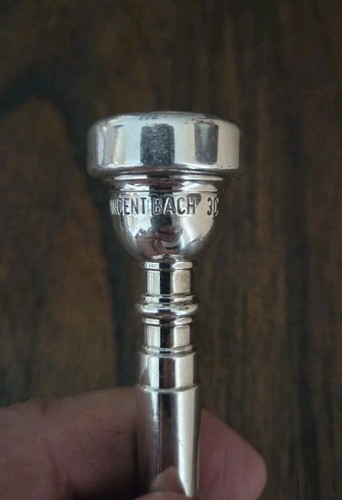 Vincent bach trumpet - vincent,