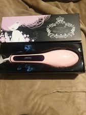AsaVea Hair Straightener Brush Used Great Condition. Boxed And In Bag 