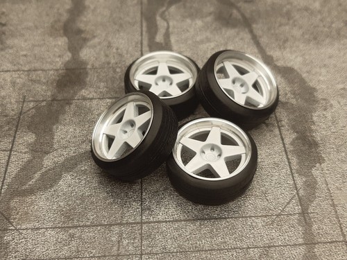 Scale compomotive 16 inch - 1:18,