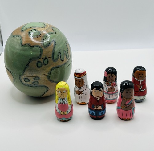 Nesting wood toy earth - wood,