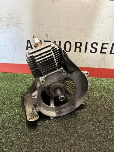 Kawasaki kbh43a th043d petrol - kawasaki,