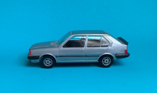 Volvo 360 glt by - volvo, 1:20