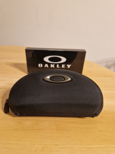 Oakley sunglasses hard case - hard,