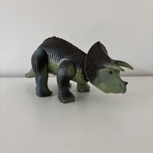 Triceratops dino riders - triceratops,