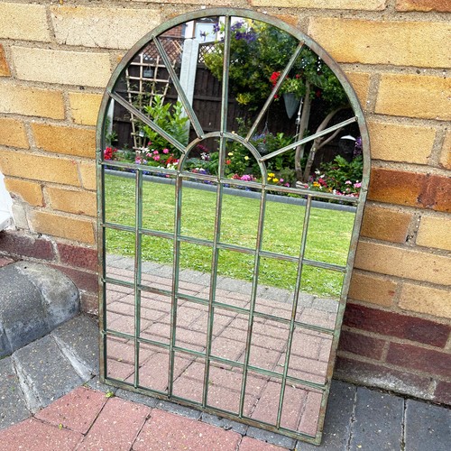Metal arched wall - metal,