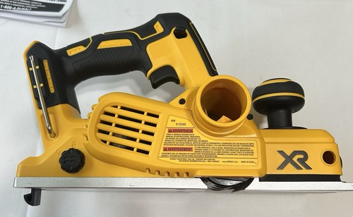Dewalt 20v max - 20v, wireless