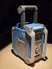 Makita  MR007G  12v-40v
