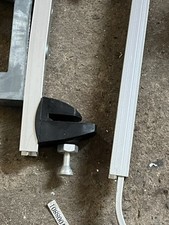 2 x Standard Wall Bracket 1