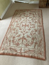 Laura Ashley Red/beige Rug 160 X 92