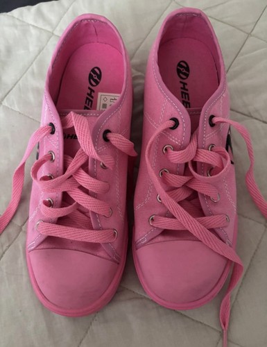 Size pink girls heelys - 3,