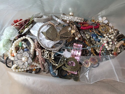 4kg jewellery job lot costume - 4kg,