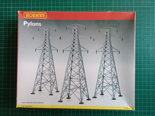 Hornby pylons r530 - hornby,