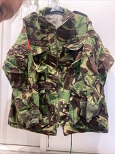 Para Smock 1980s Size Medium, Approximate Measurement 170/96