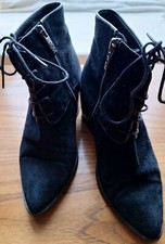 Ted & Muffy Black Suede Block